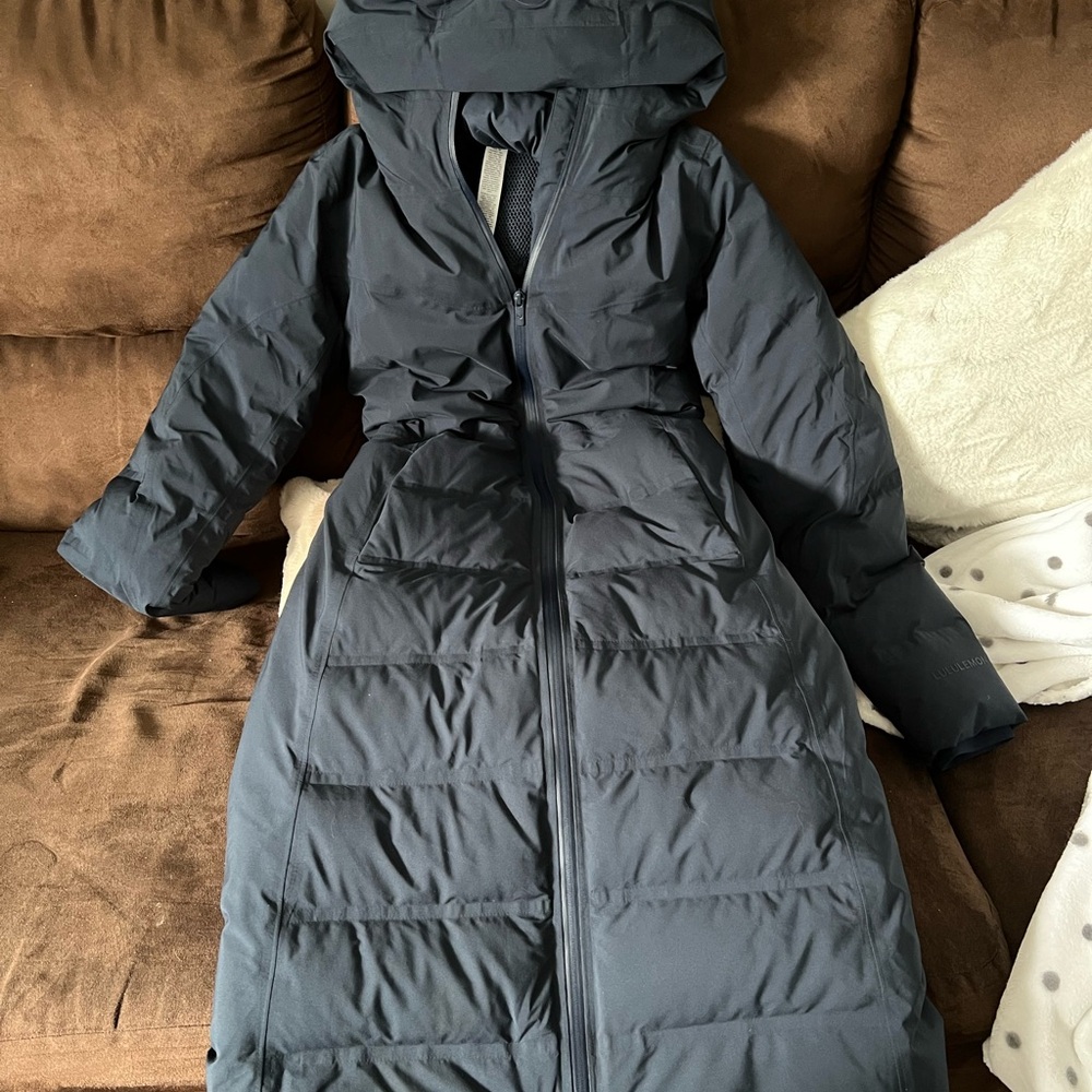 Lululemon Sleet Street (long down puffer coat)